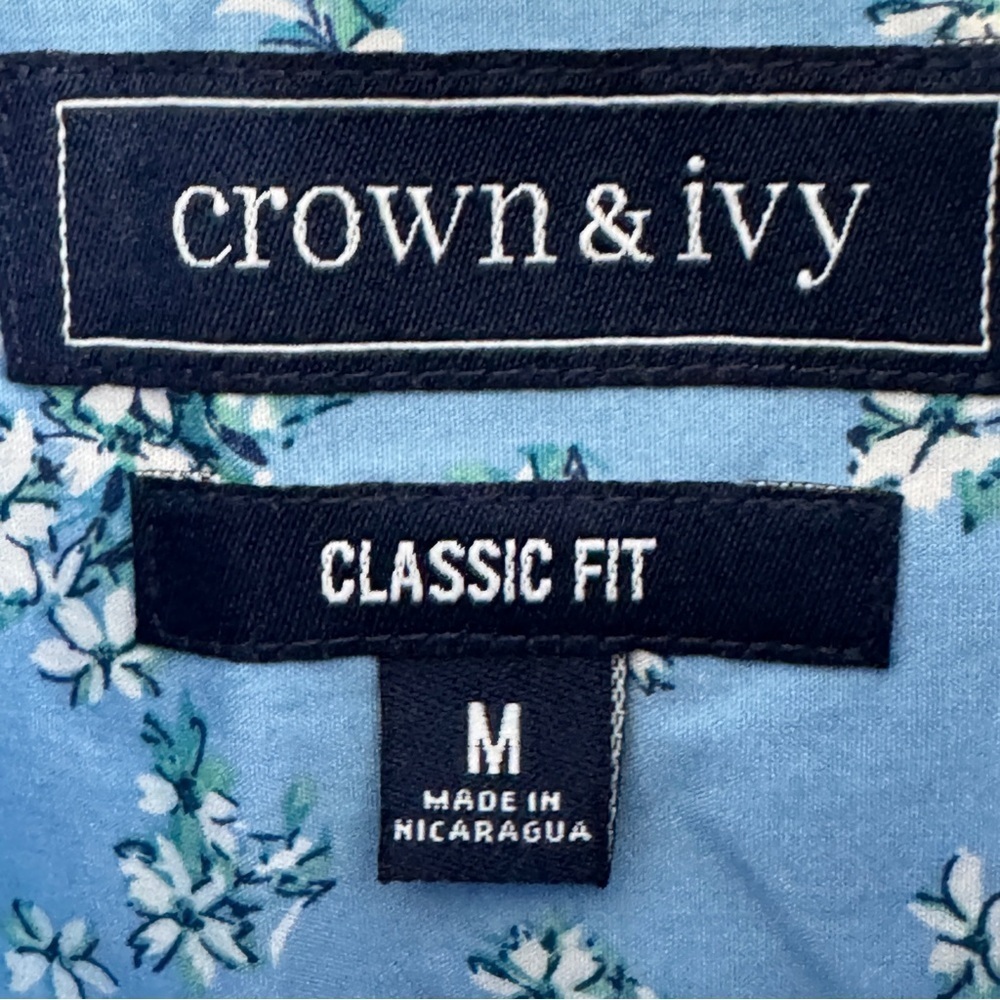 🌸 Crown & Ivy Blue Floral Button Down Shirt M - Picture 4 of 7
